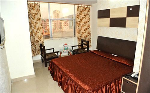Hotel Gyan Haridwar Ngoại thất bức ảnh