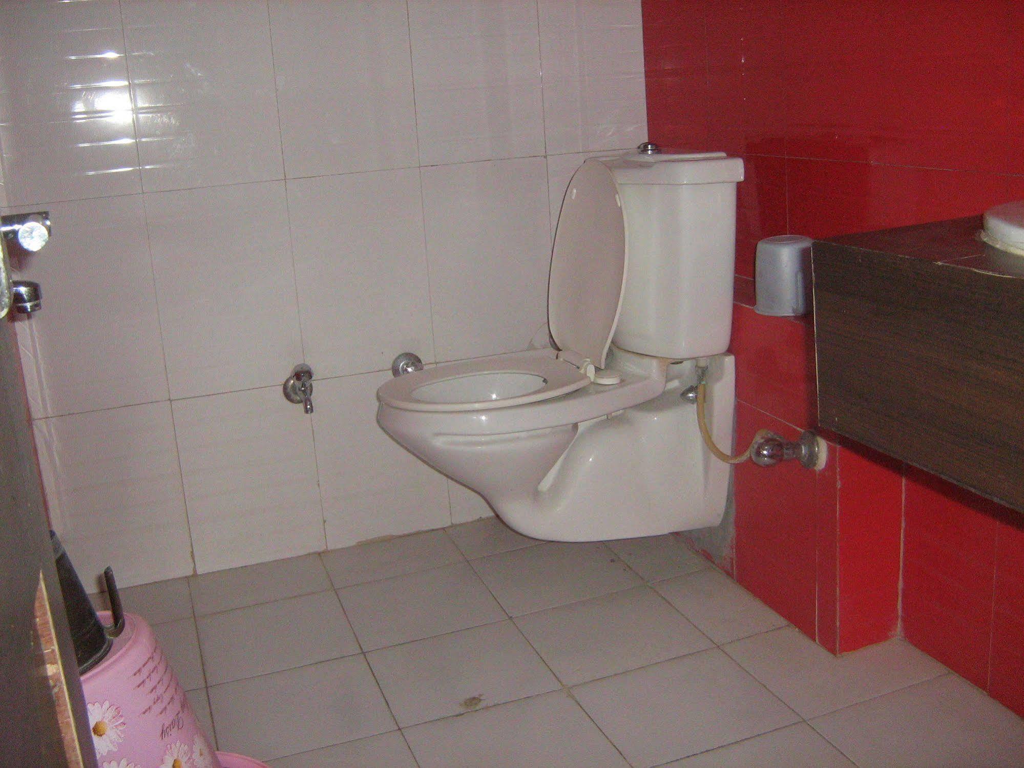 Hotel Gyan Haridwar Ngoại thất bức ảnh